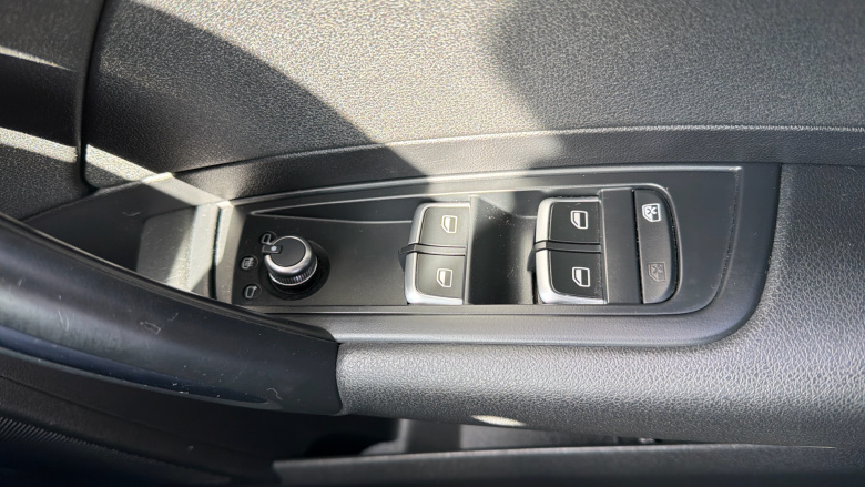 Audi A1 1.0 TFSI Sport Nav 5dr Petrol Hatchback